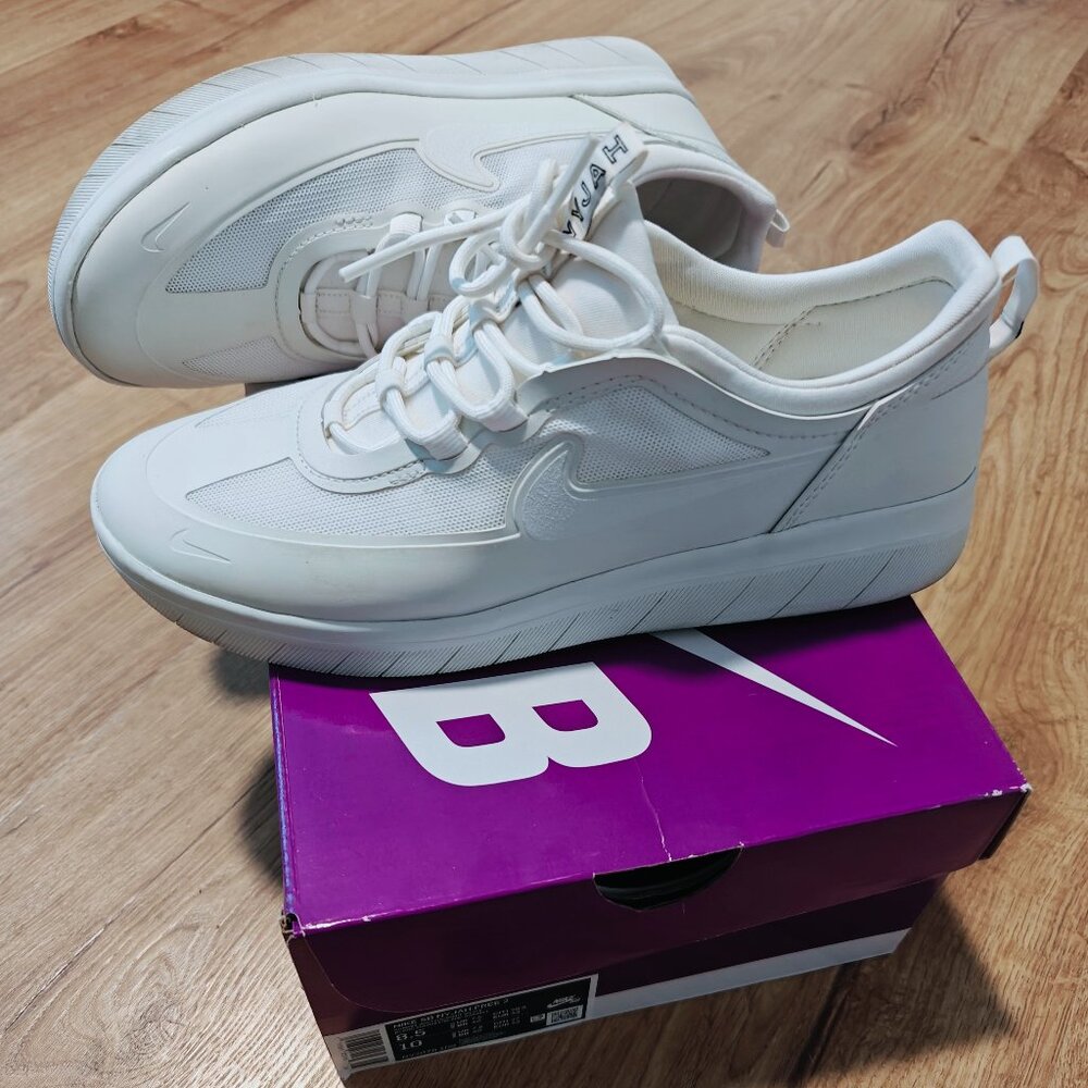 Nike SB Nyjah Free 2 Triple White